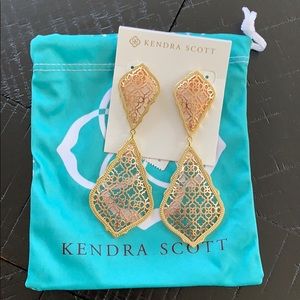 Kendra Scott Statement earrings